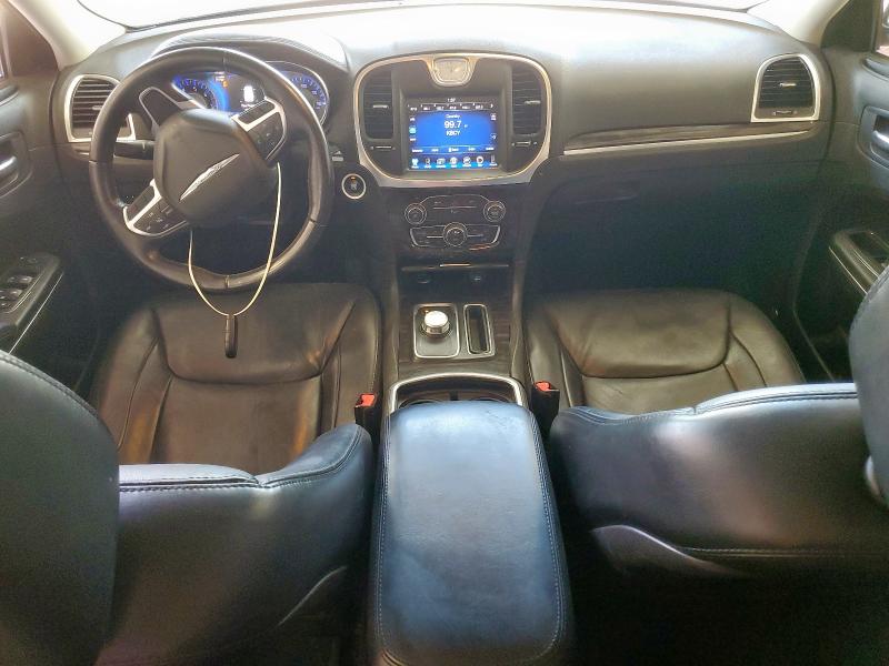  CHRYSLER 300 2015 White