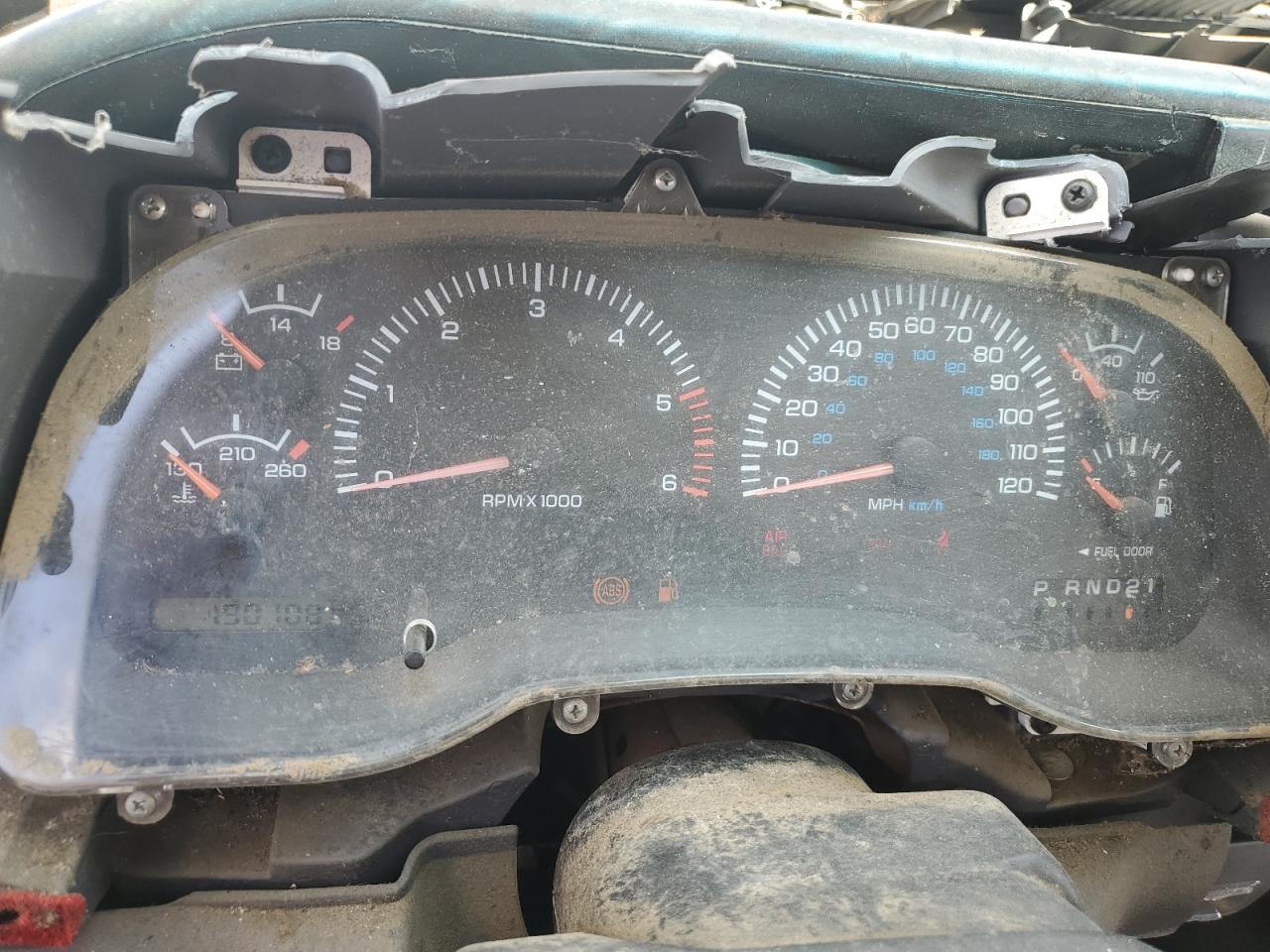 1998 Dodge Ram 2500 VIN: 1B7KC23Z0WJ247902 Lot: 62773495