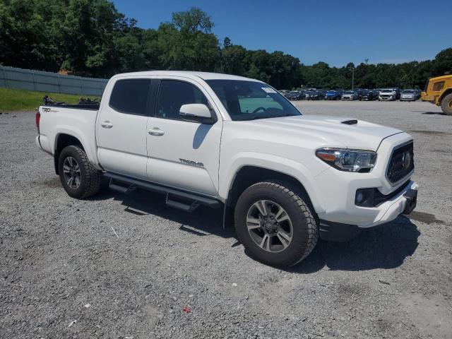  TOYOTA TACOMA 2019 Белы