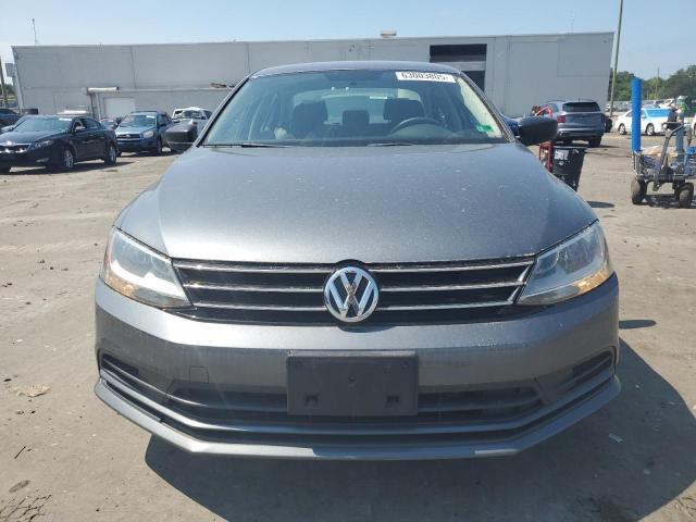 Sedans VOLKSWAGEN JETTA 2016 Szary