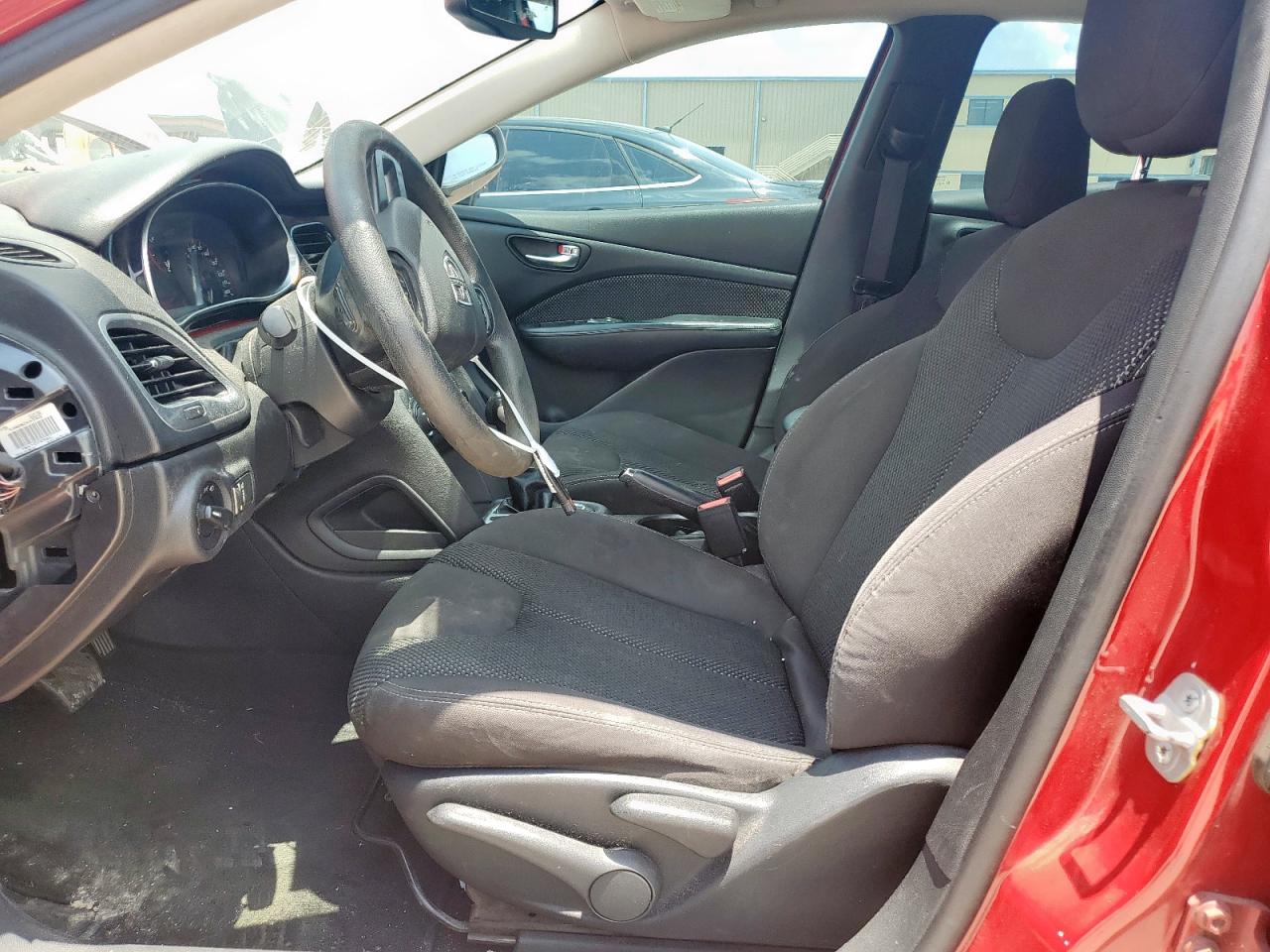2014 Dodge Dart Sxt VIN: 1C3CDFBB4ED702877 Lot: 62611485