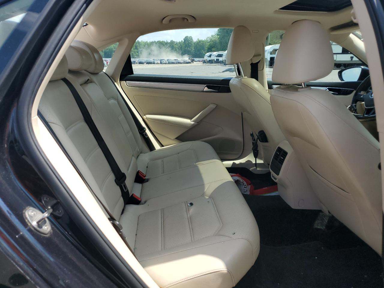 2019 Volkswagen Passat Wolfsburg VIN: 1VWLA7A33KC000536 Lot: 62149115