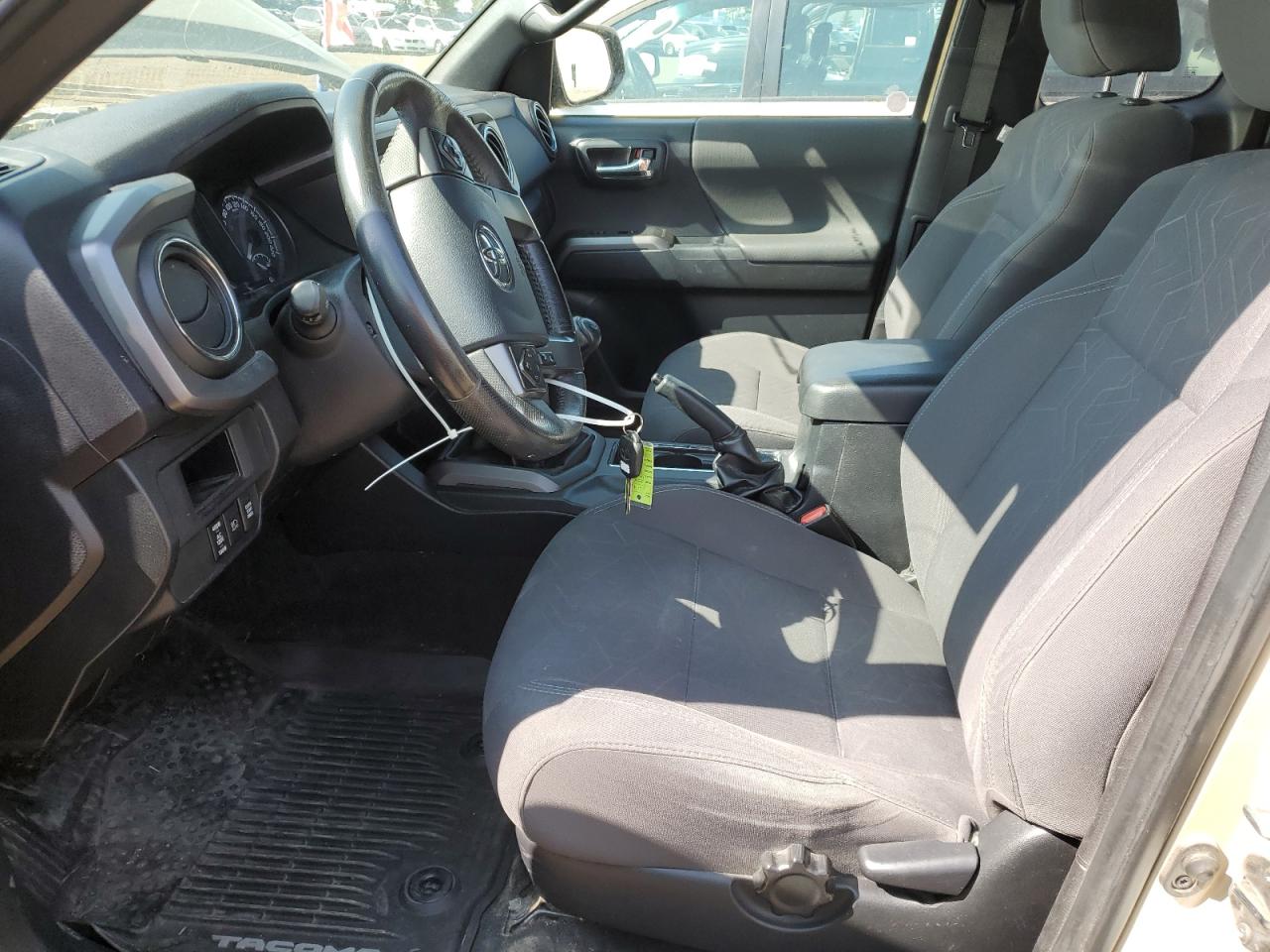 2018 Toyota Tacoma Access Cab VIN: 5TFSZ5AN9JX141602 Lot: 61573115