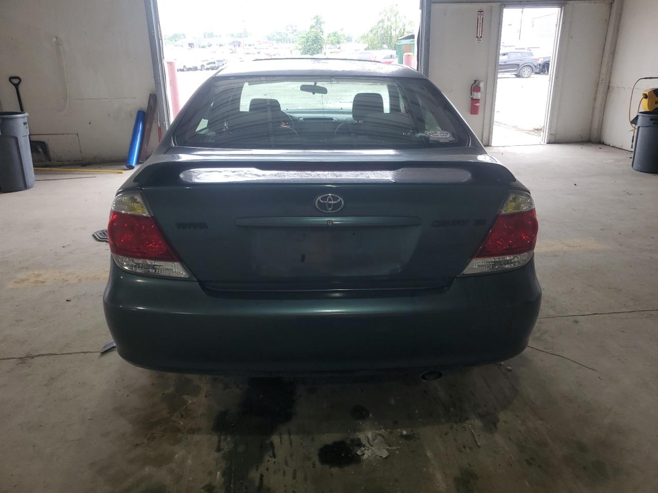 2005 Toyota Camry Le VIN: 4T1BE32K35U011838 Lot: 55401775