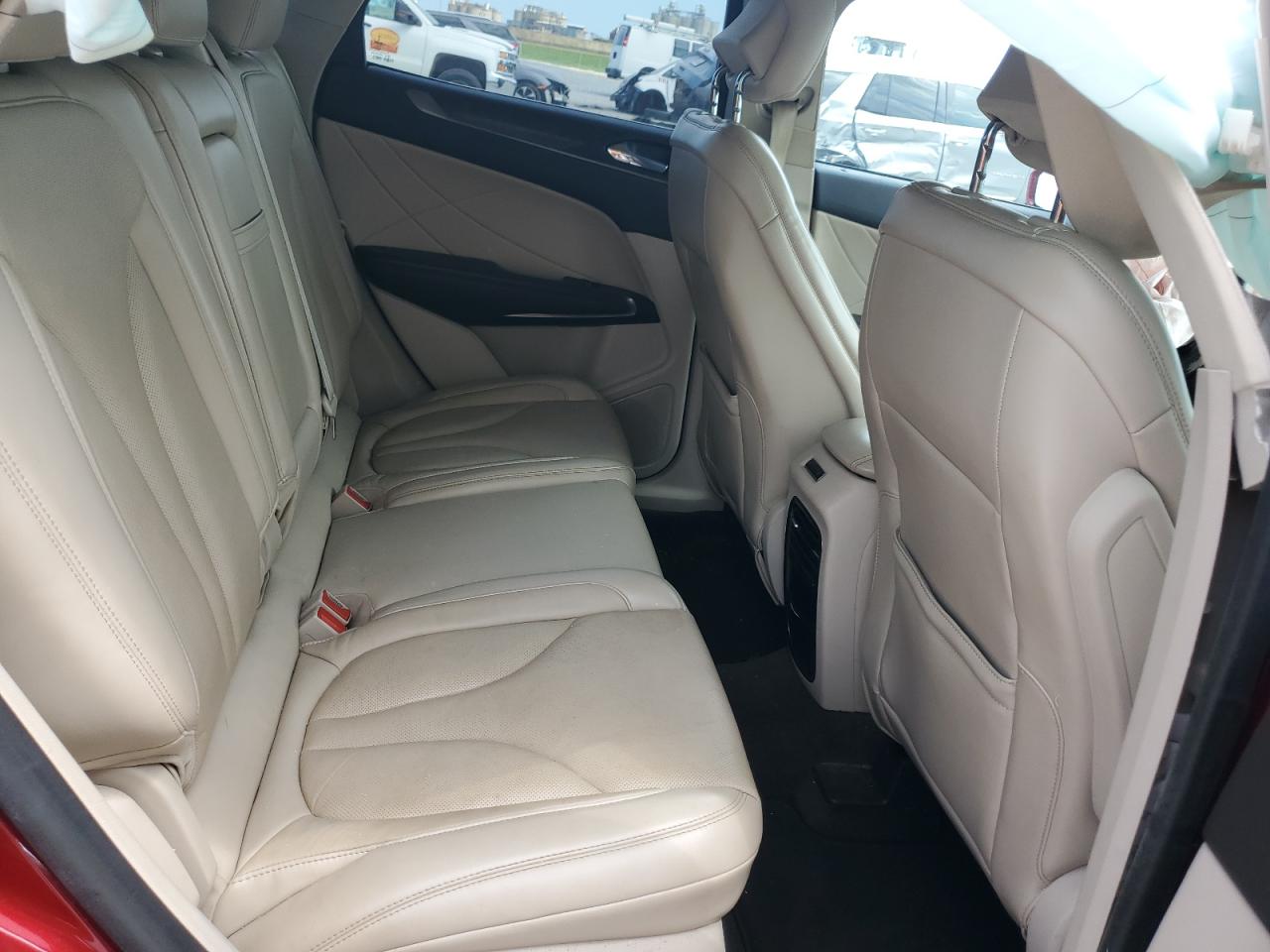 2018 Lincoln Mkc Reserve VIN: 5LMCJ3C92JUL08599 Lot: 62322875