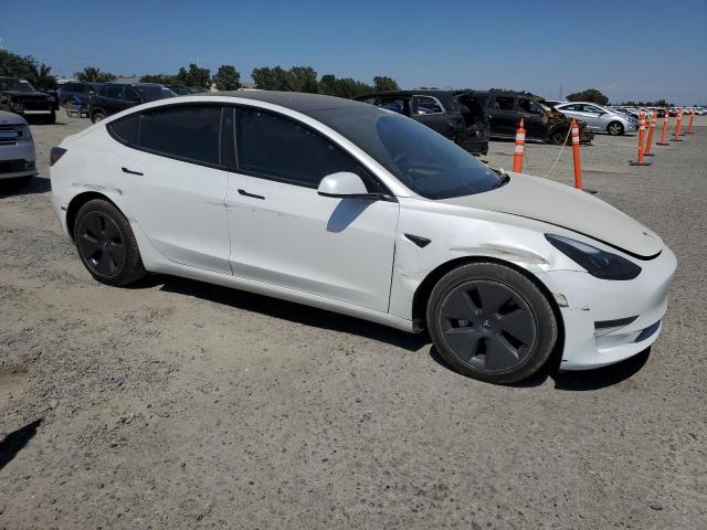  TESLA MODEL 3 2023 Biały