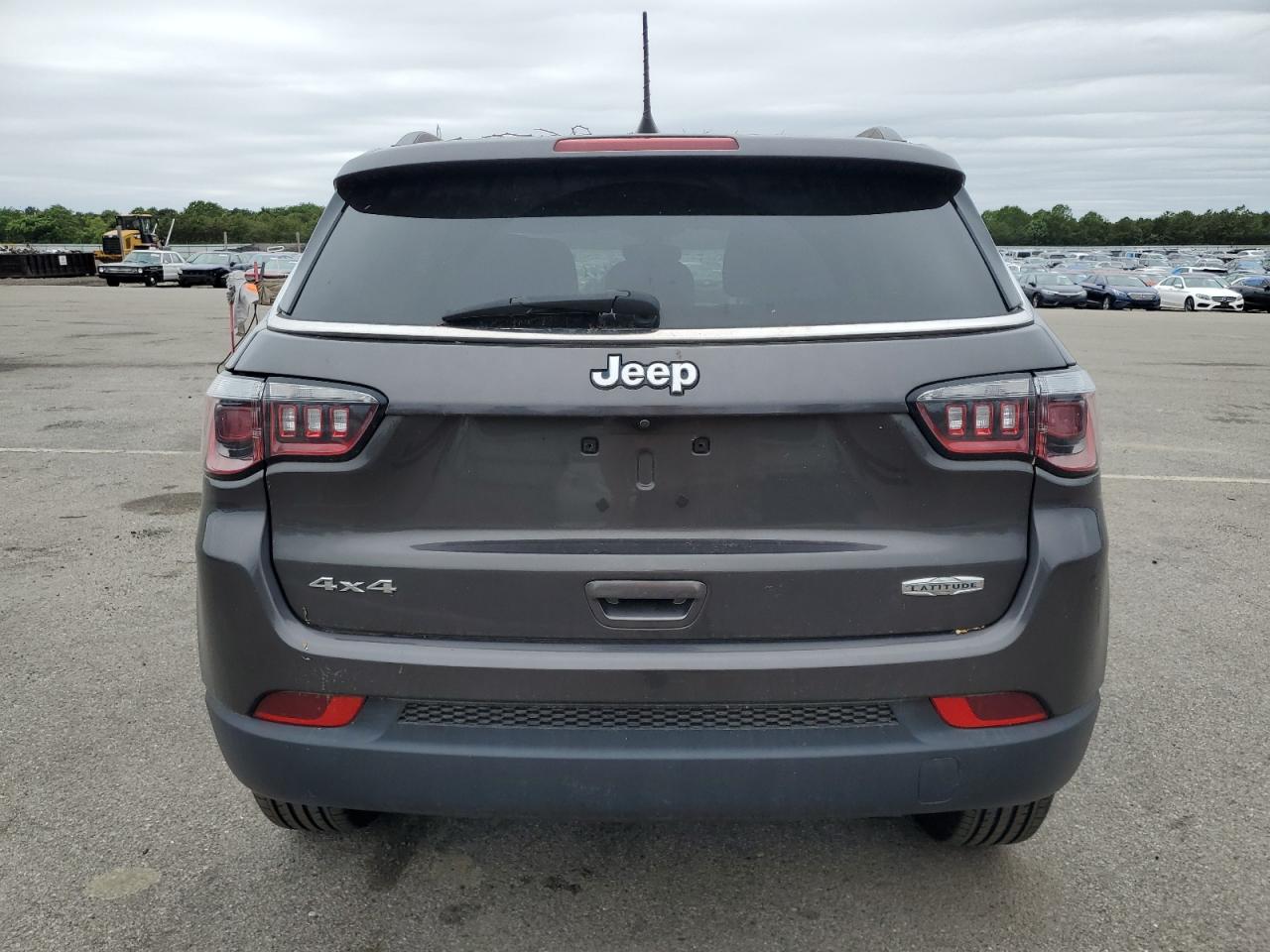 2019 Jeep Compass Latitude VIN: 3C4NJDBB8KT850859 Lot: 62680455