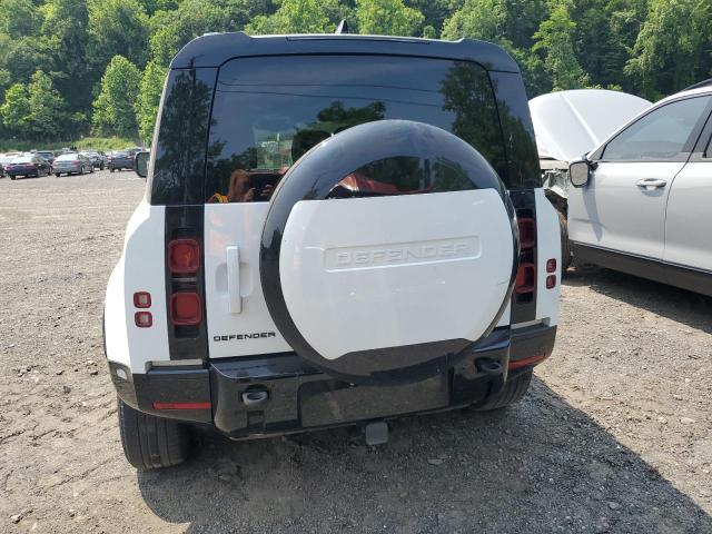  LAND ROVER DEFENDER 2024 Biały