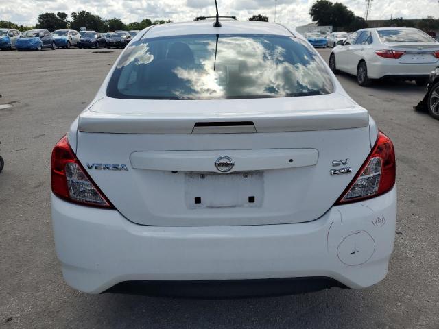 2018 NISSAN VERSA S  