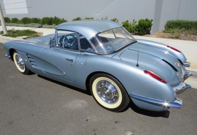 1958 CHEVROLET                   CORVETTE