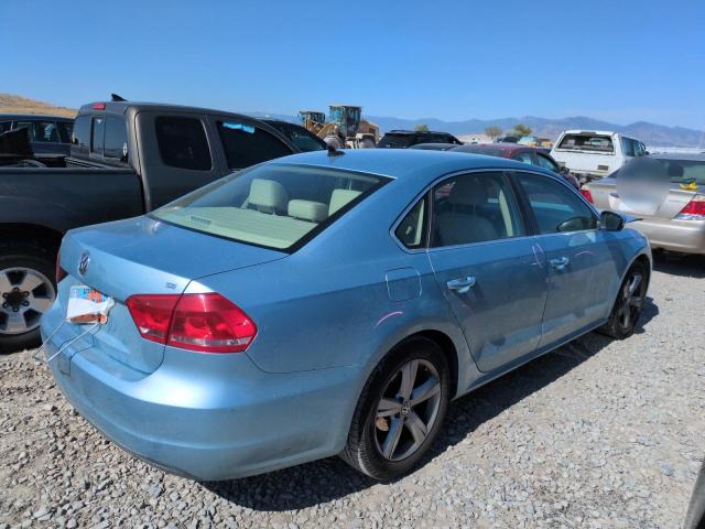Sedans VOLKSWAGEN PASSAT 2013 Blue
