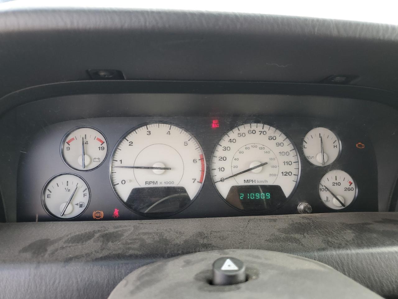 JEEP GRAND CHER 2004 VIN 1J8GW58N34C215234 фото 9