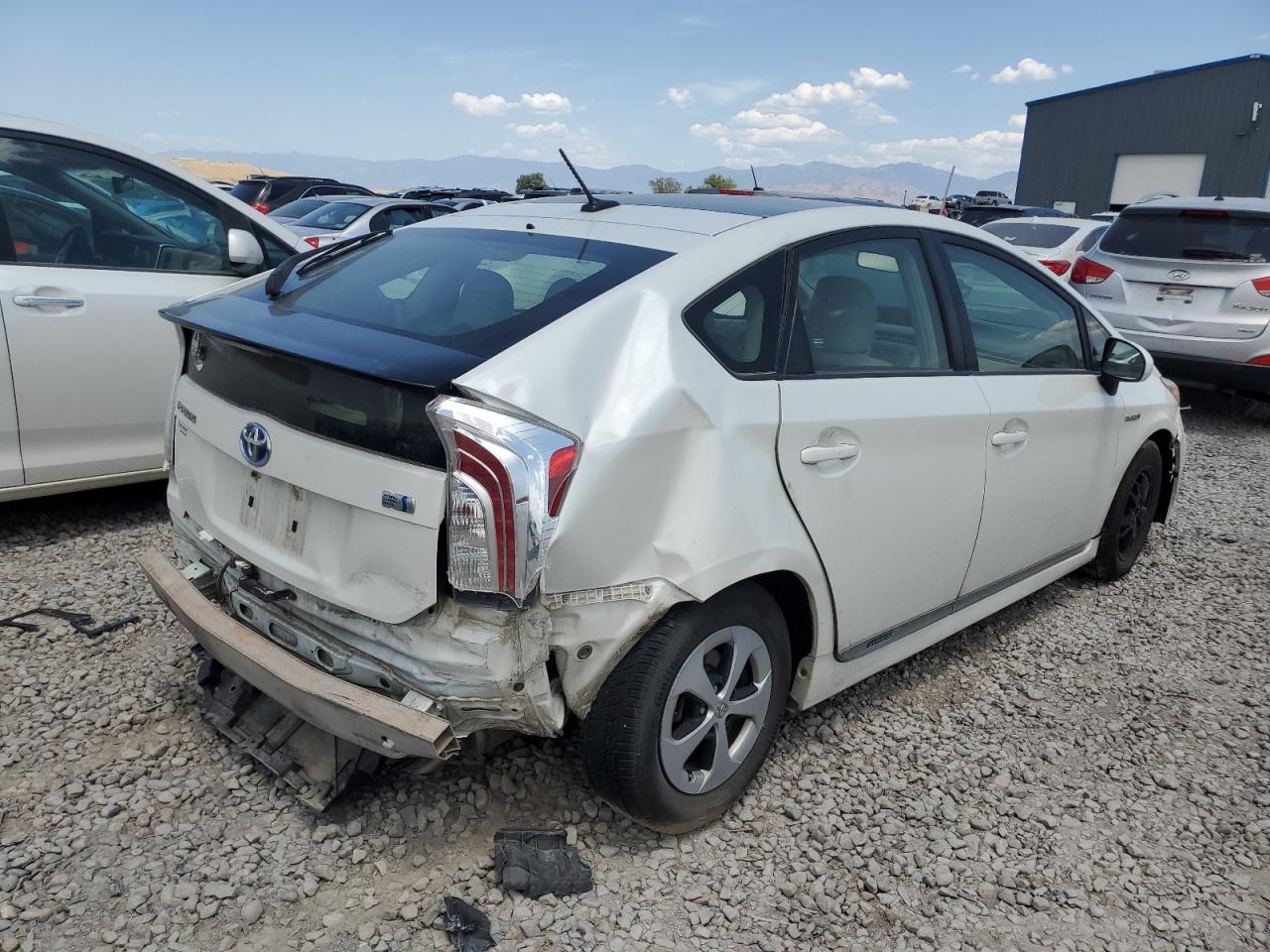 TOYOTA PRIUS 2015 VIN JTDKN3DU4F0464930 zdjęcie 3