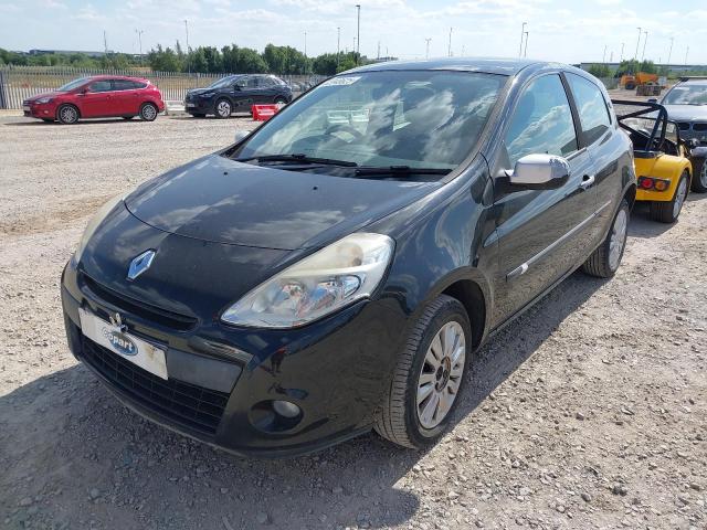 RENAULT CLIO I-MUS 2010