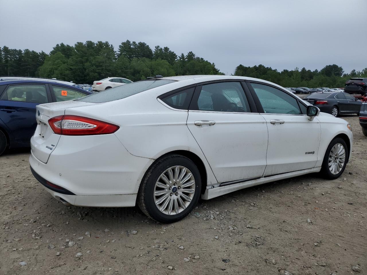 FORD FUSION 2013 VIN 3FA6P0LU3DR229272 photo 3