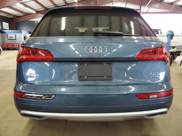  AUDI Q5 2018 Granatowy