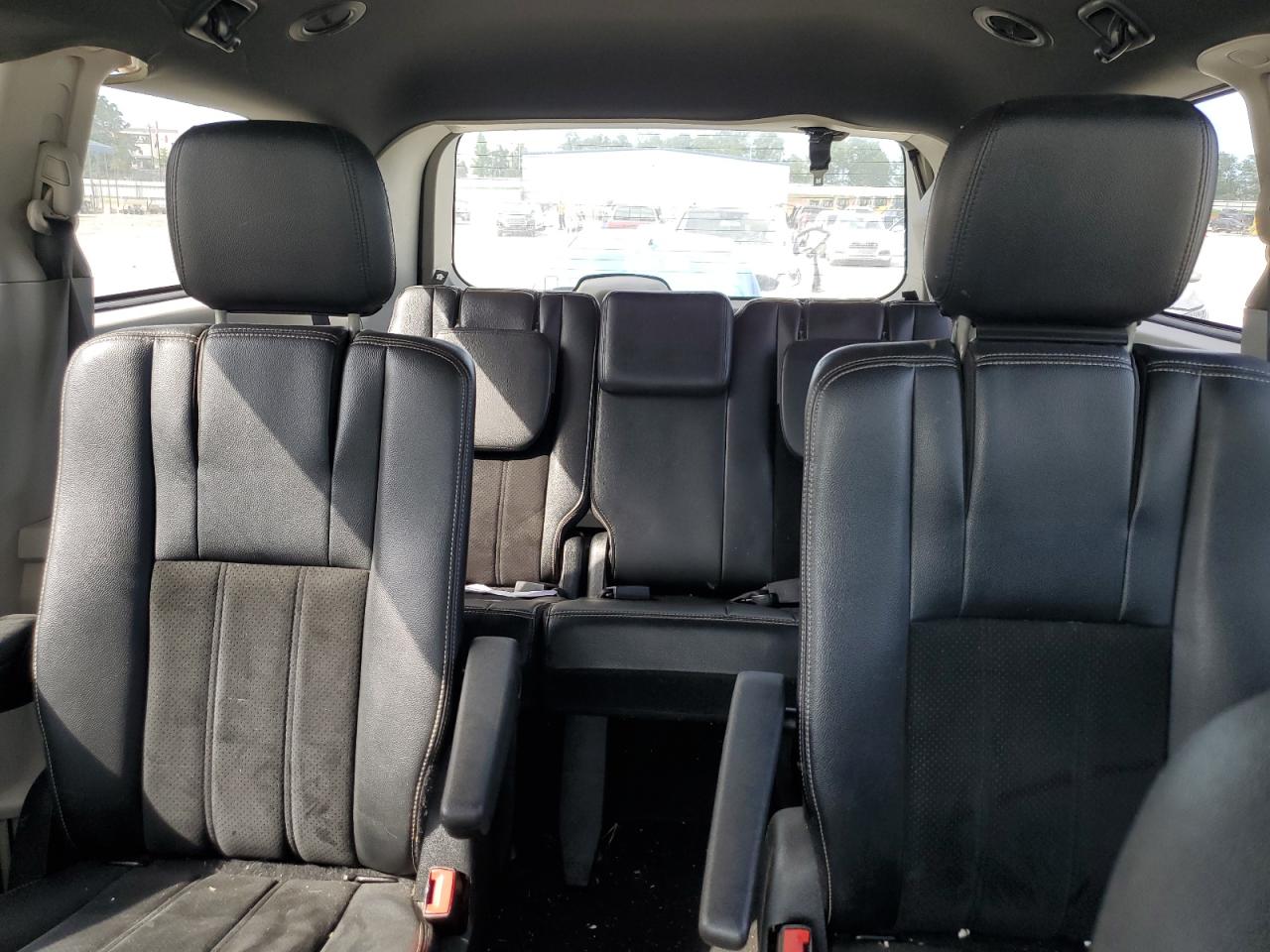 2017 Dodge Grand Caravan Sxt VIN: 2C4RDGCG3HR737899 Lot: 61944145