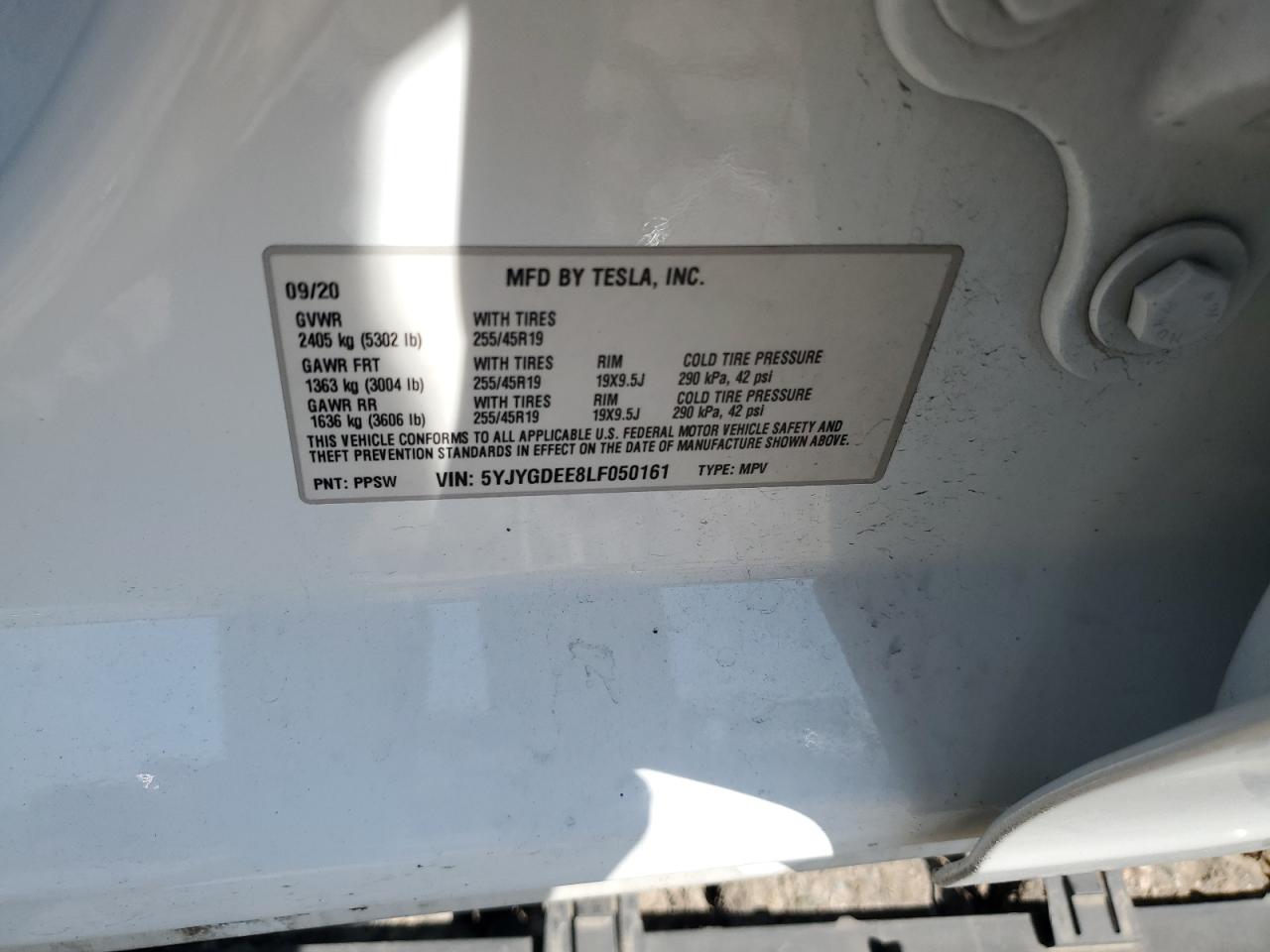 2020 Tesla Model Y VIN: 5YJYGDEE8LF050161 Lot: 61903935