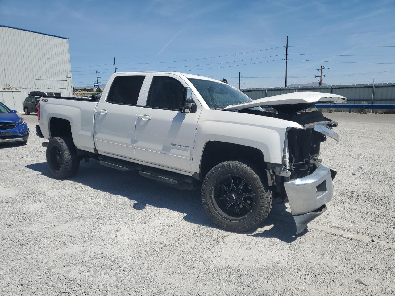 CHEVROLET ALL Models 2018 VIN 1GC1KVEY6JF211826 фото 4