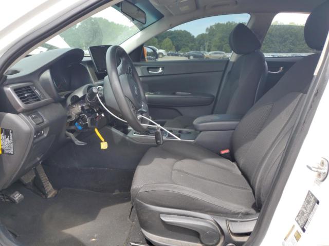 Sedans KIA OPTIMA 2016 White