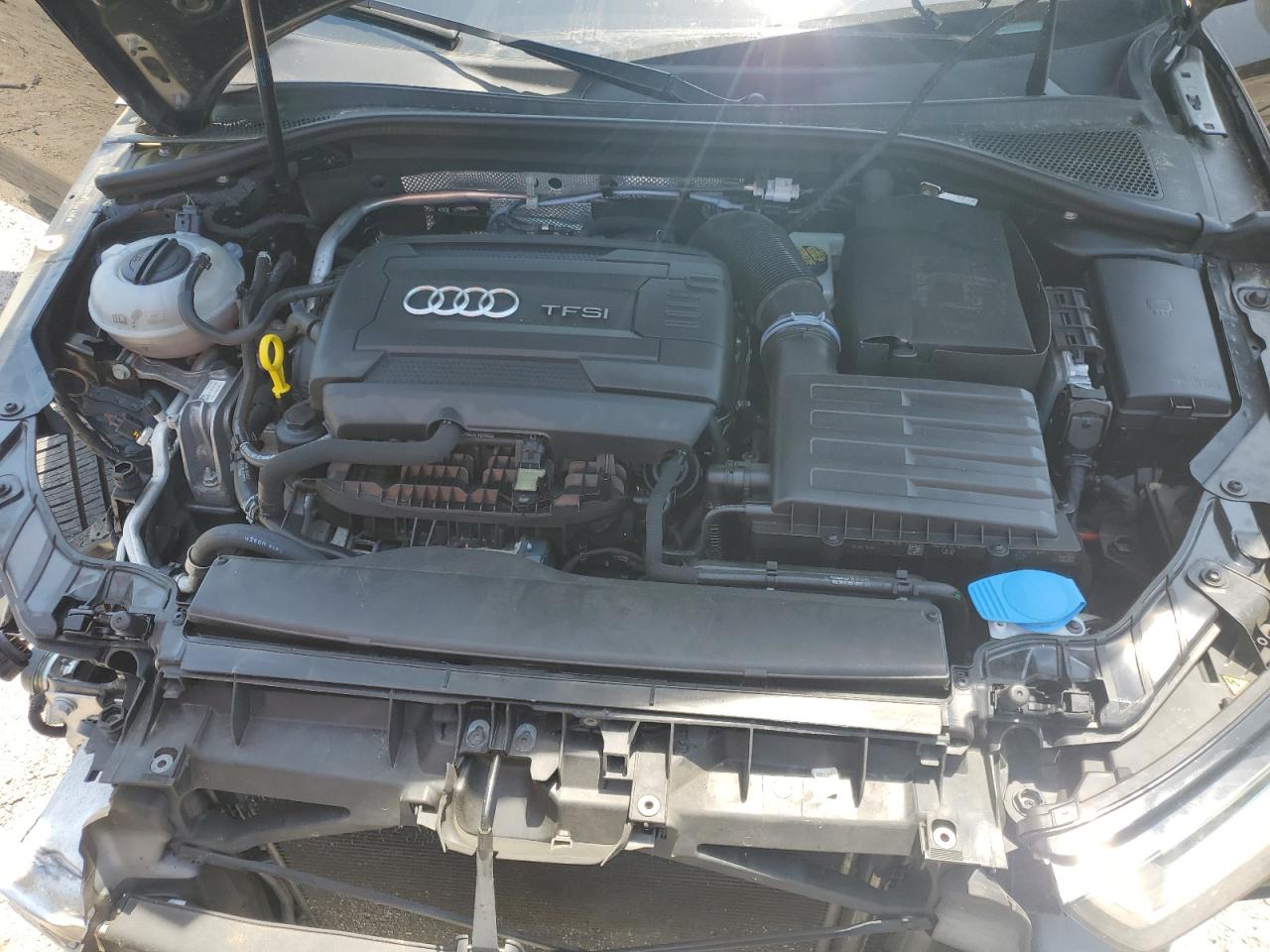 2015 Audi A3 Premium Plus VIN: WAU3FLFFXF1044435 Lot: 61072095