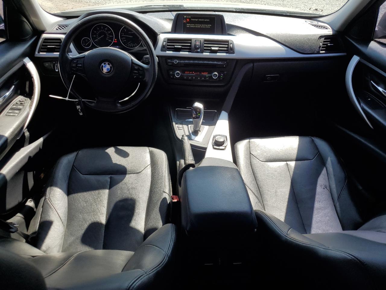 BMW 3 SERIES 2013 VIN WBA3B5G5XDNS04283 photo 8