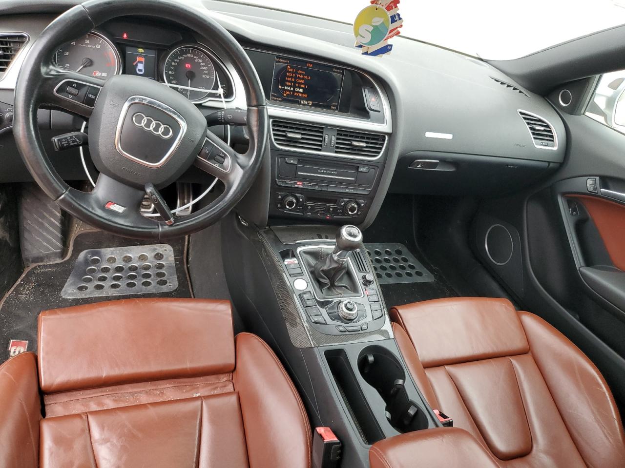 2010 Audi S5 Premium Plus VIN: WAUGVBFR9AA024744 Lot: 60209535