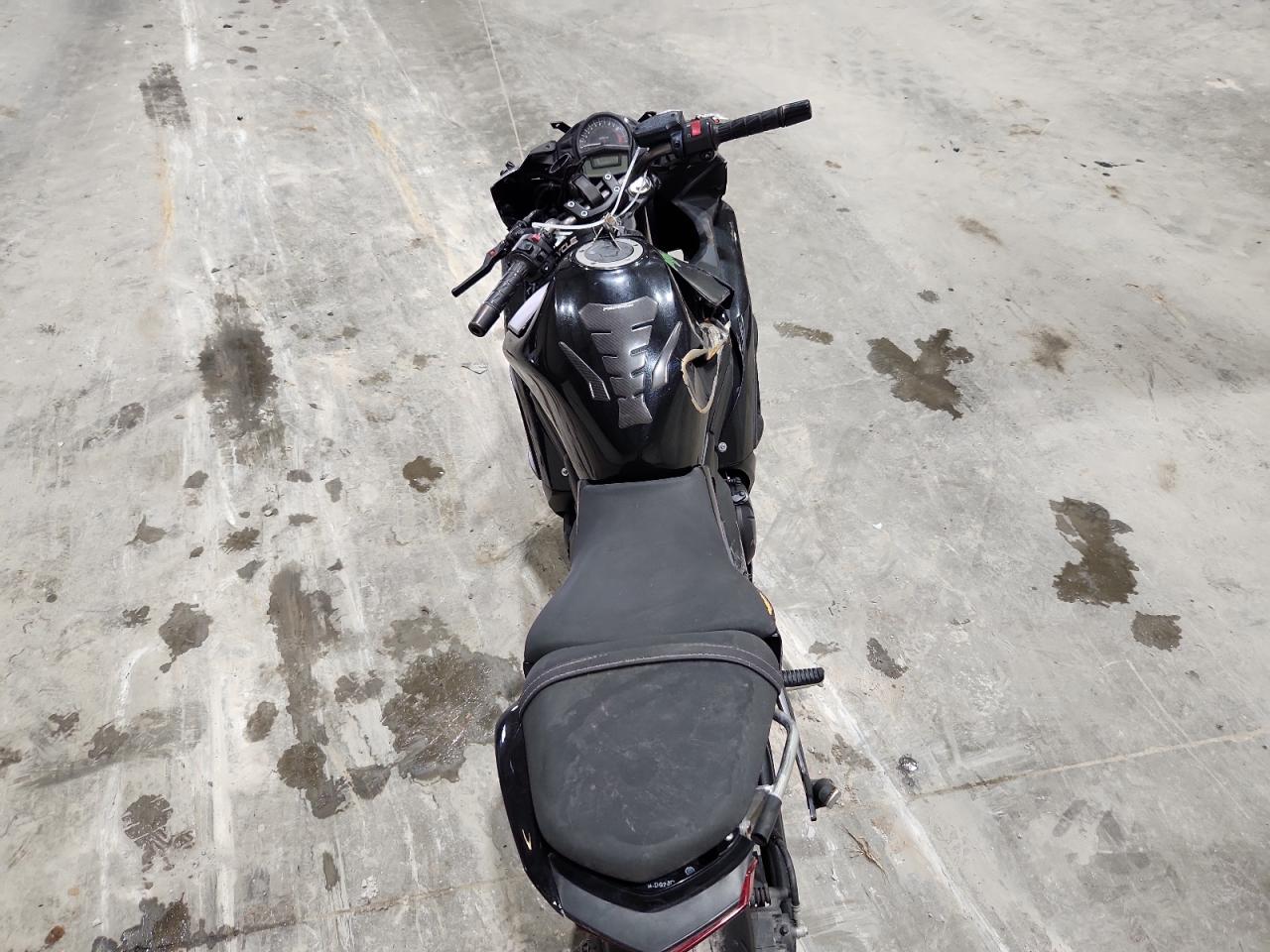 jkaexee16fda18257 JKAEXEE16FDA18257 2015 Kawasaki Ex650 E