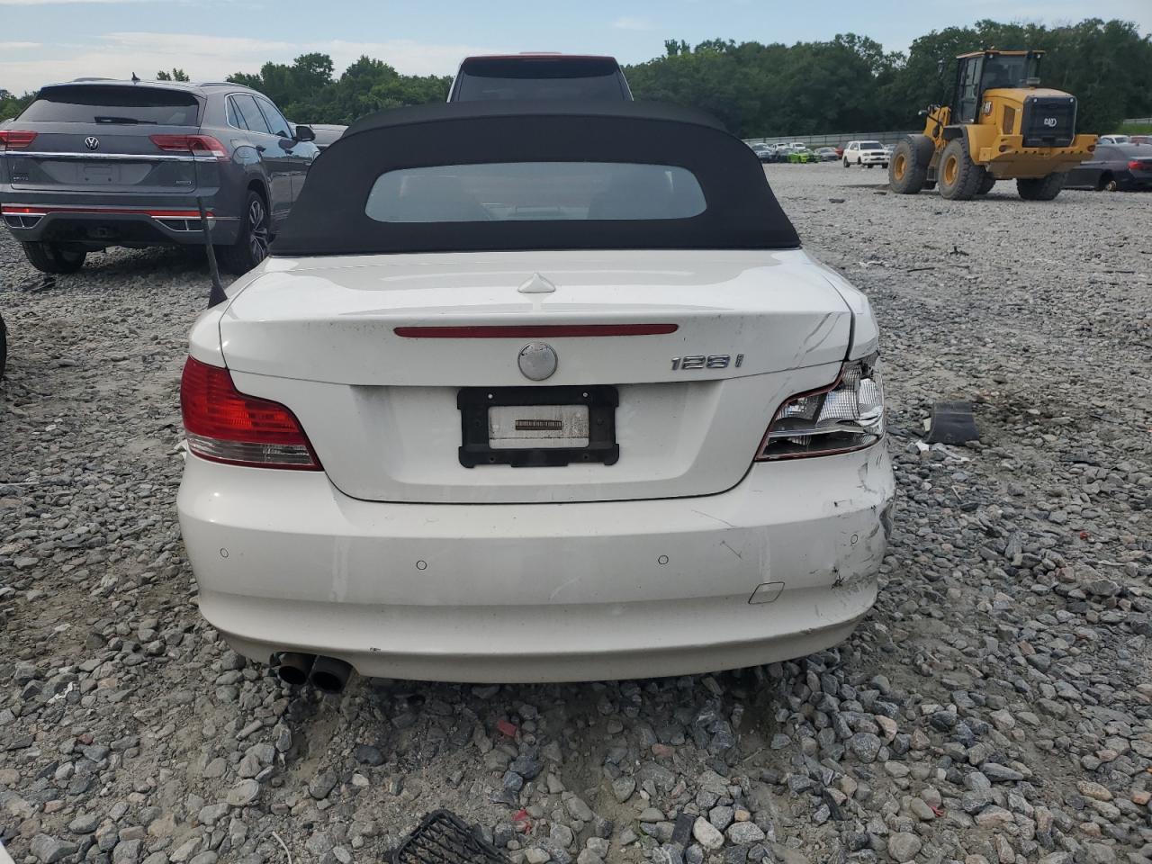2008 BMW 128 I VIN: WBAUL73568VE88071 Lot: 61715805