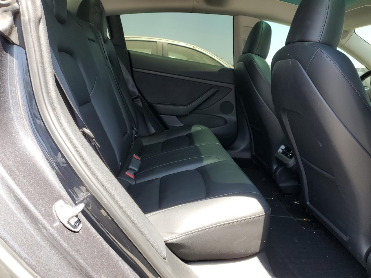 2023 Tesla Model 3 VIN: 5YJ3E1EB9PF633168 Lot: 61960895