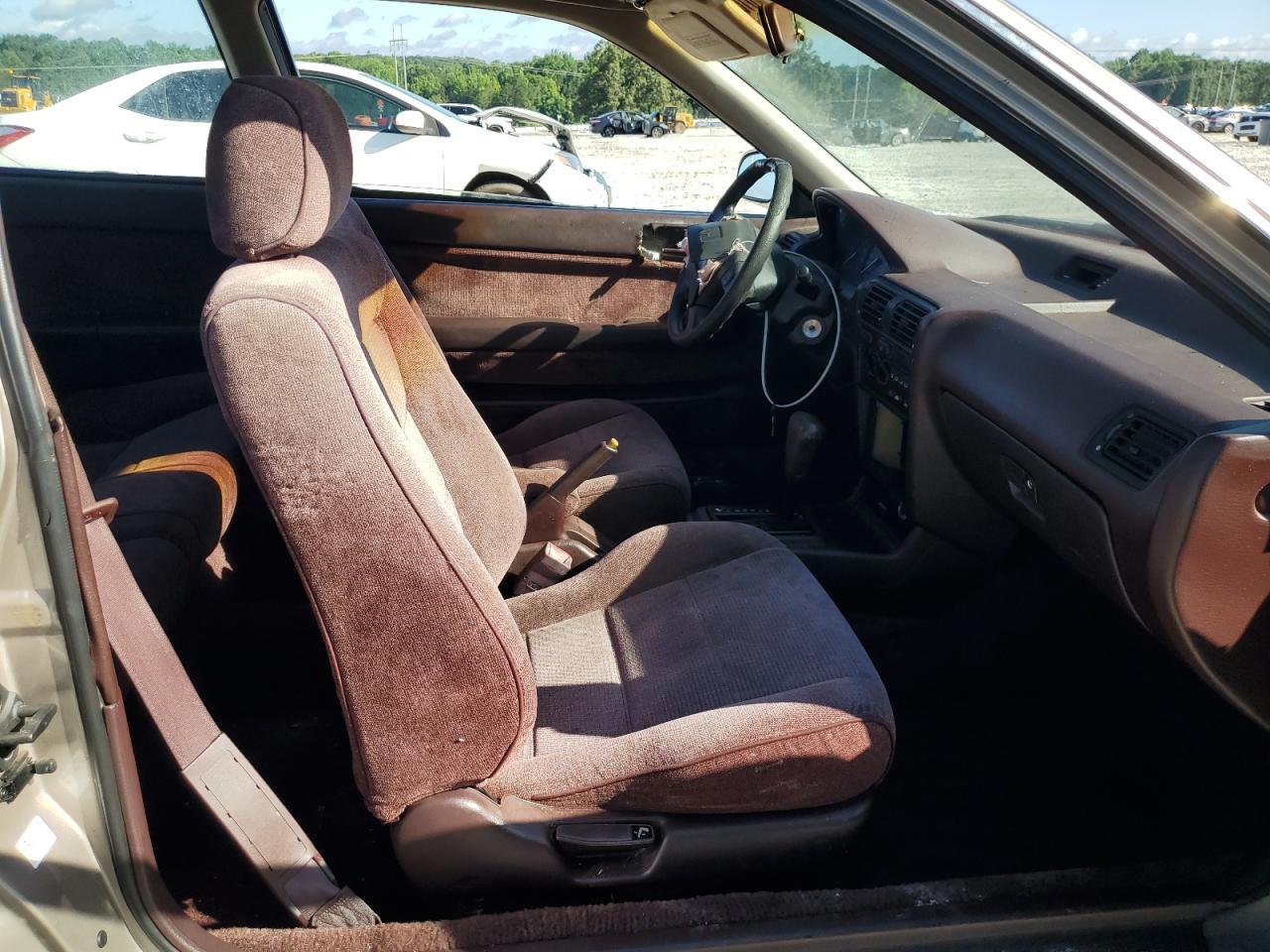 1992 Honda Accord Ex VIN: 1HGCB7274NA038456 Lot: 61042175