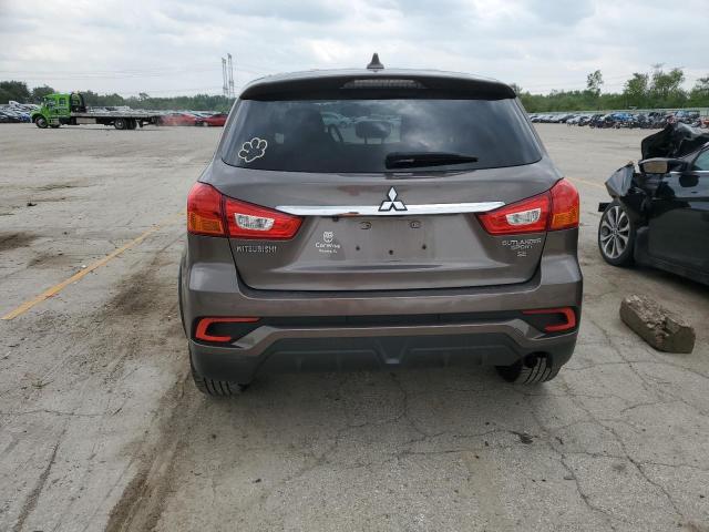  MITSUBISHI OUTLANDER 2018 Szary
