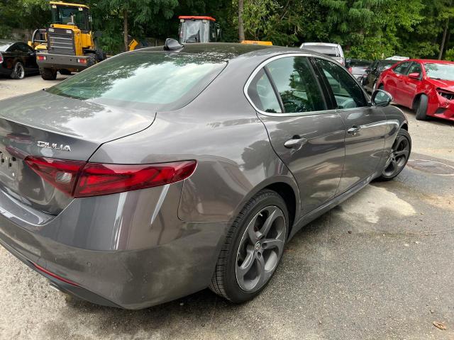  ALFA ROMEO GIULIA 2017 Gray