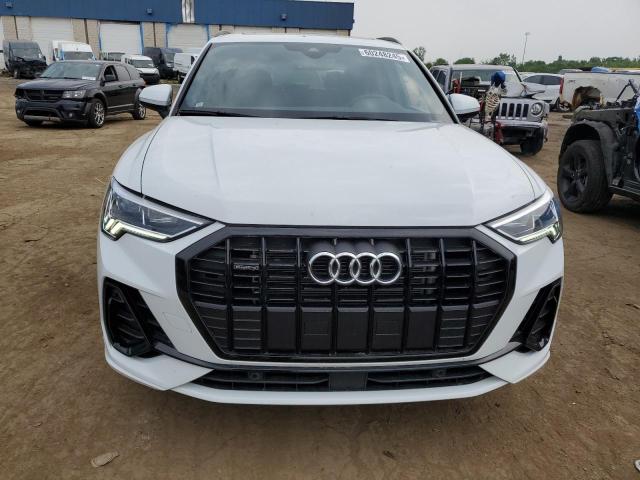 AUDI Q3 2024 Biały