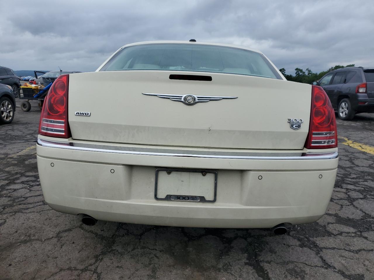 2010 Chrysler 300C VIN: 2C3CK6CT9AH331192 Lot: 62983275