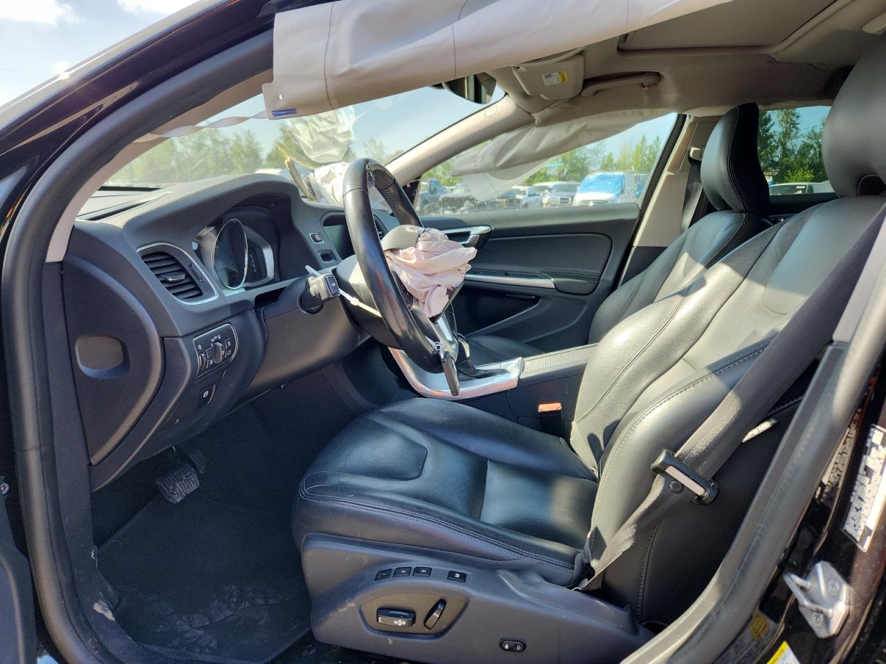 2018 Volvo V60 Cross Country Premier VIN: YV440MWK5J2057170 Lot: 58806685