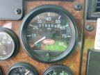 2001 Peterbilt 330  იყიდება Ellwood City-ში, PA - Normal Wear