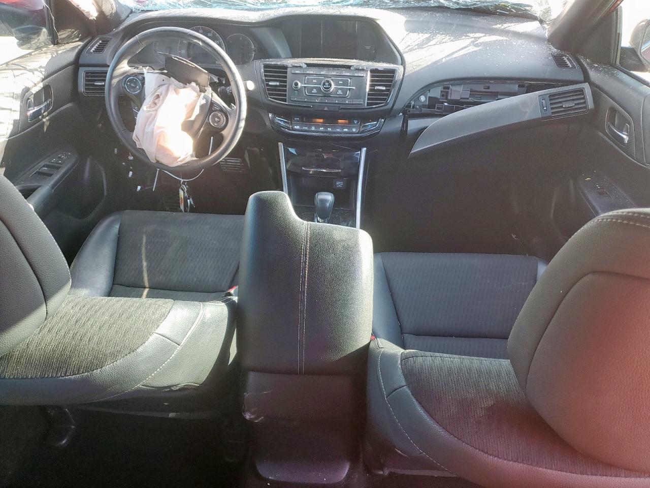 HONDA ACCORD 2017 VIN 1HGCR2F56HA191562 photo 8
