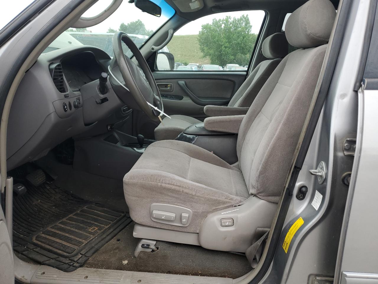 2004 Toyota Sequoia Sr5 VIN: 5TDBT44A24S206790 Lot: 61223365