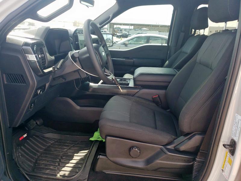  FORD F150 STX 2024 Серебристый