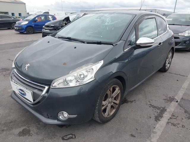 PEUGEOT 208 ALLURE 2013