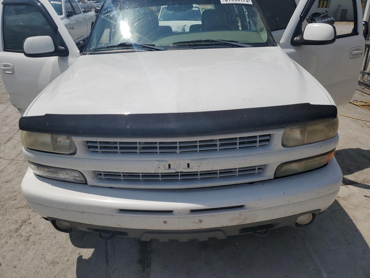 2005 Chevrolet Tahoe K1500 VIN: 1GNEK13T95R238838 Lot: 61444175