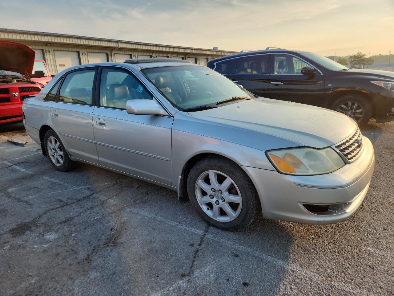 TOYOTA AVALON 2003 VIN 4T1BF28B73U272708 фото 4