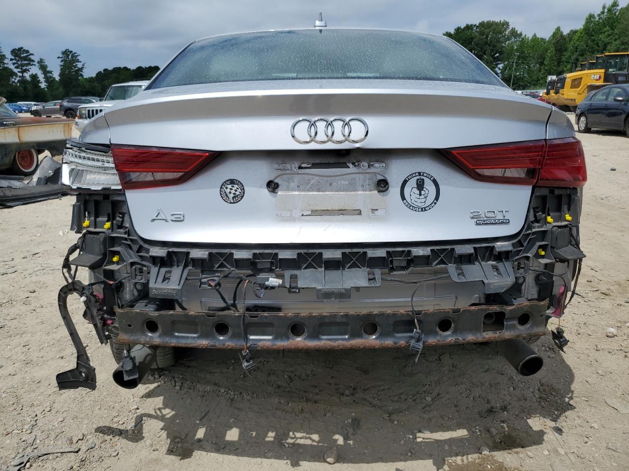 2017 Audi A3 Premium Plus VIN: WAUJ8GFF4H1071061 Lot: 60693995