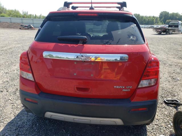  CHEVROLET TRAX 2015 Czerwony