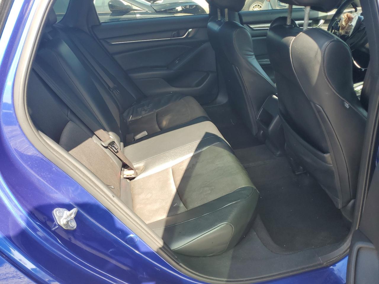 2018 Honda Accord Sport VIN: 1HGCV1F39JA253966 Lot: 63016485