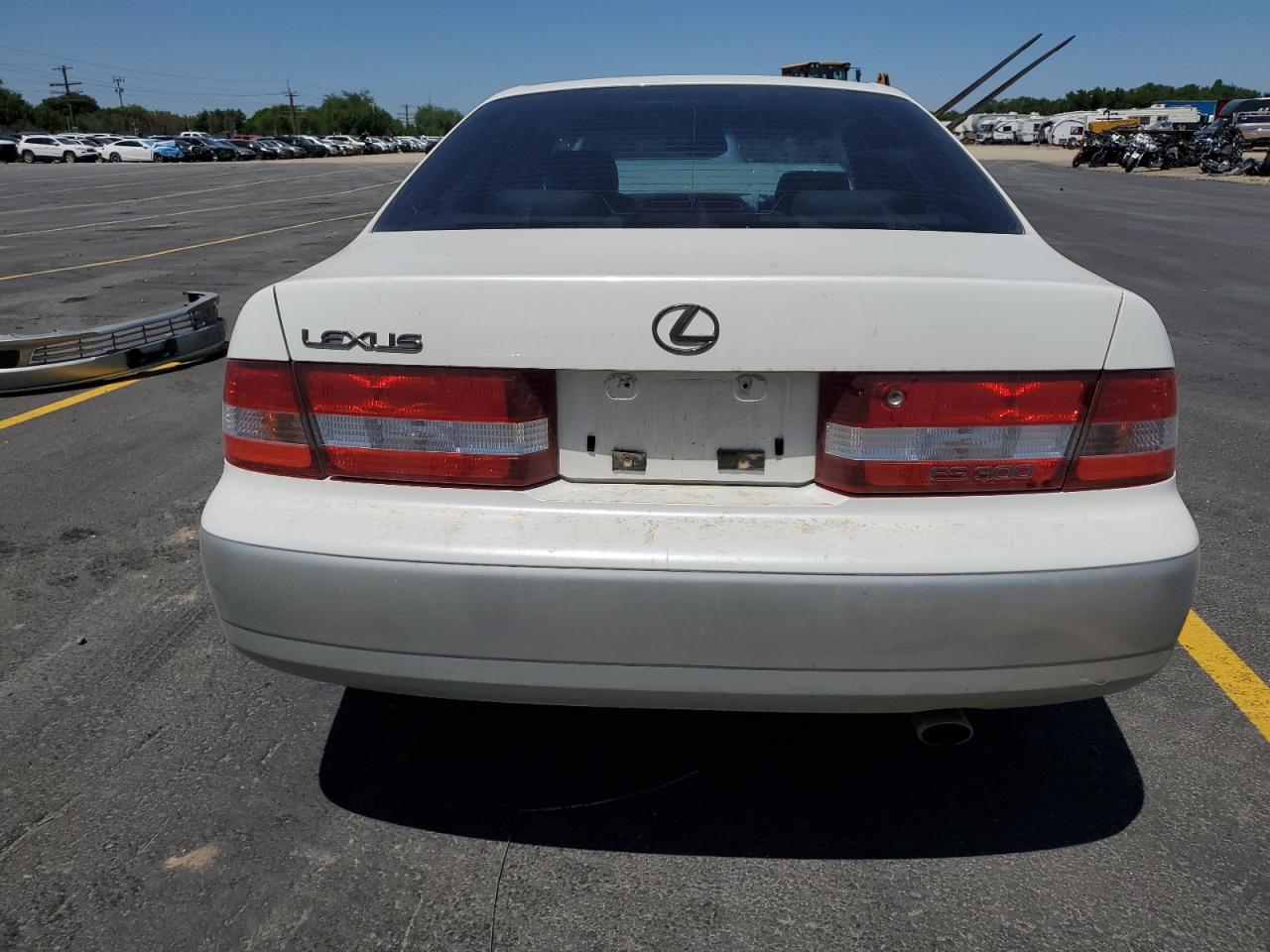 2000 Lexus Es 300 VIN: JT8BF28G4Y0281296 Lot: 61225665