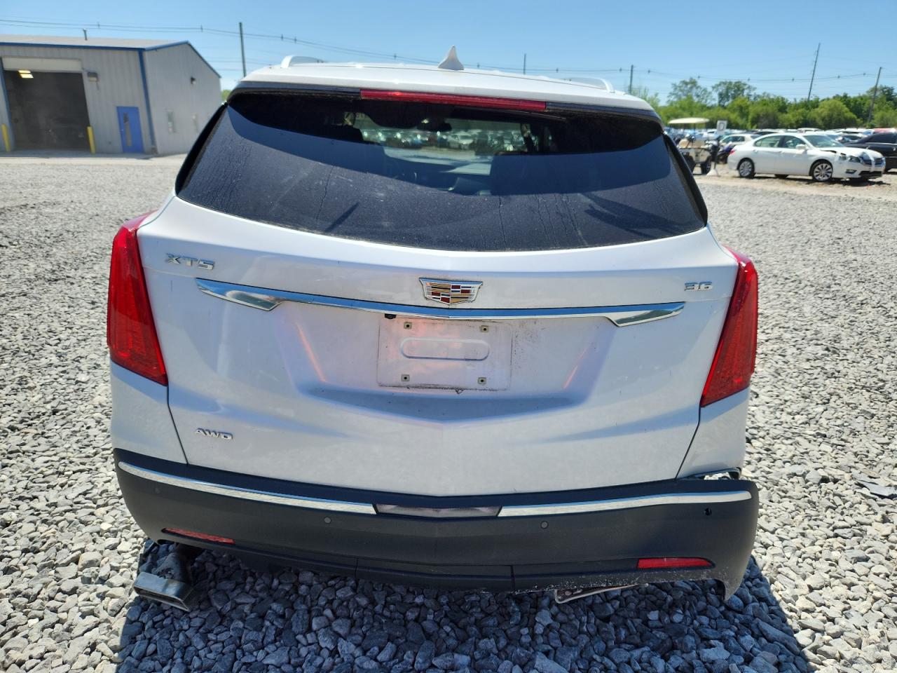 2017 Cadillac Xt5 Luxury VIN: 1GYKNDRS2HZ117098 Lot: 61839975