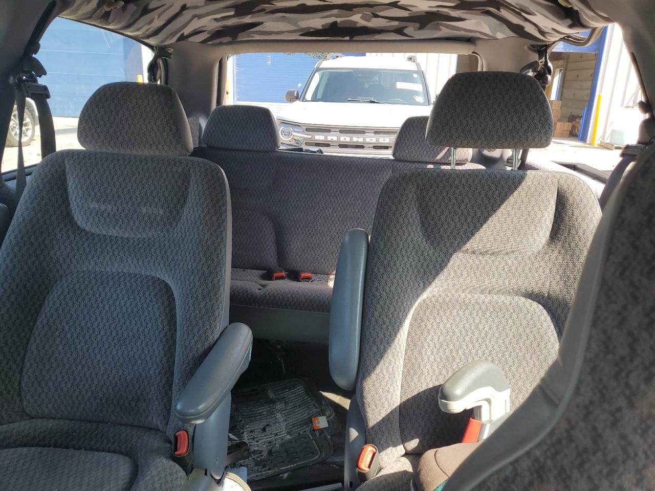 1998 Dodge Grand Caravan Se VIN: 1B4GP44GXWB544749 Lot: 60093705
