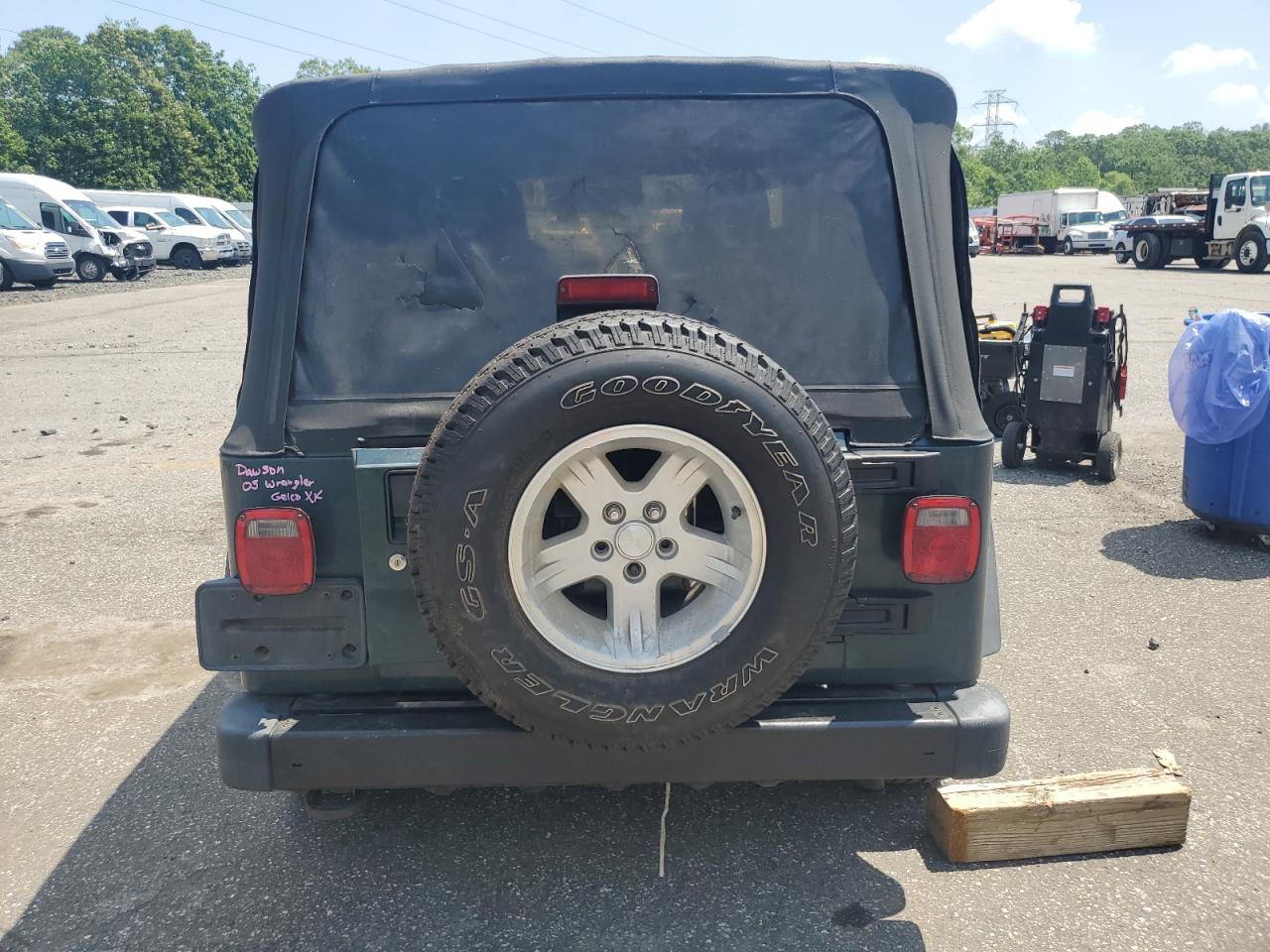 2005 Jeep Wrangler / Tj Sport VIN: 1J4FA49S45P370556 Lot: 61132205